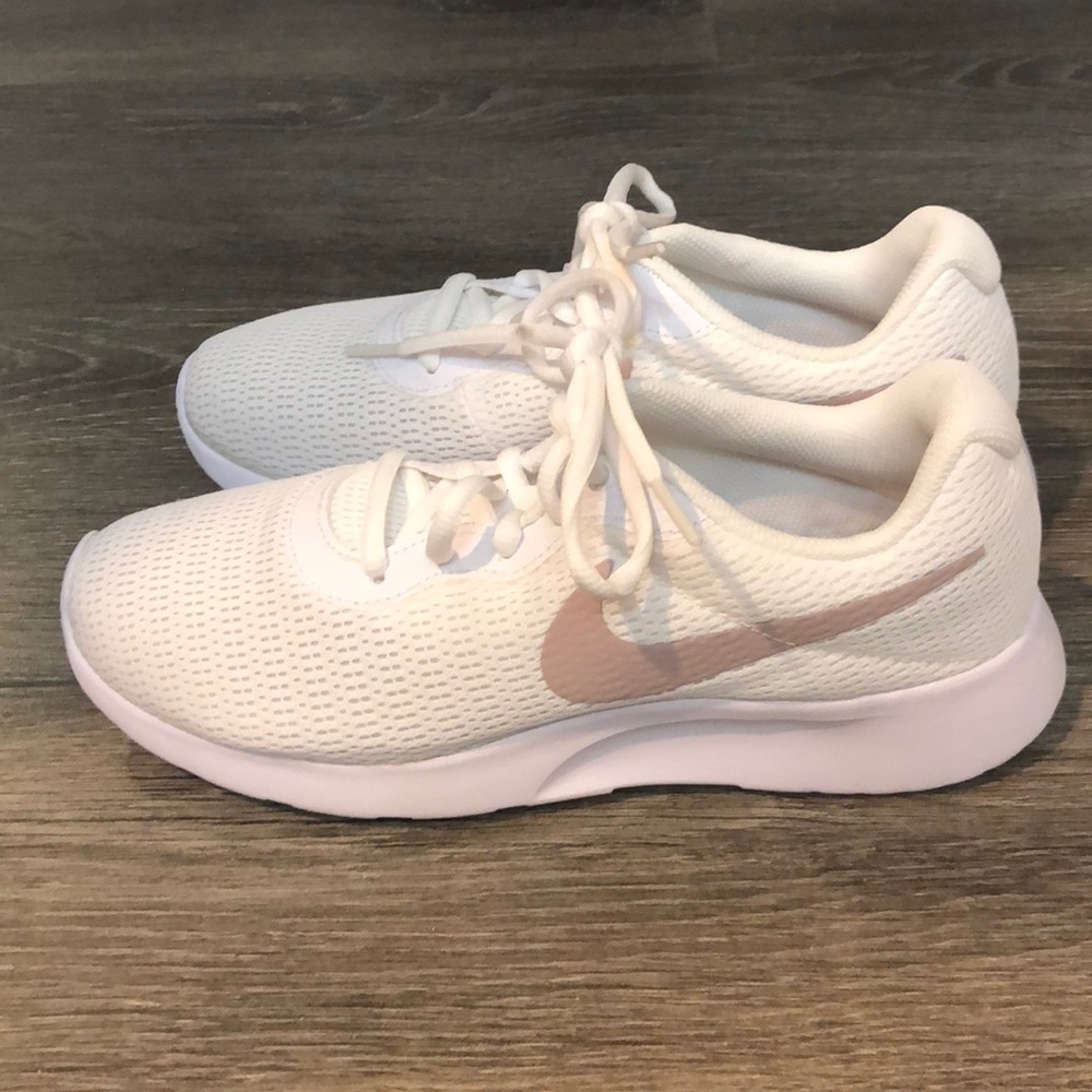 Women’s Nike Shoes